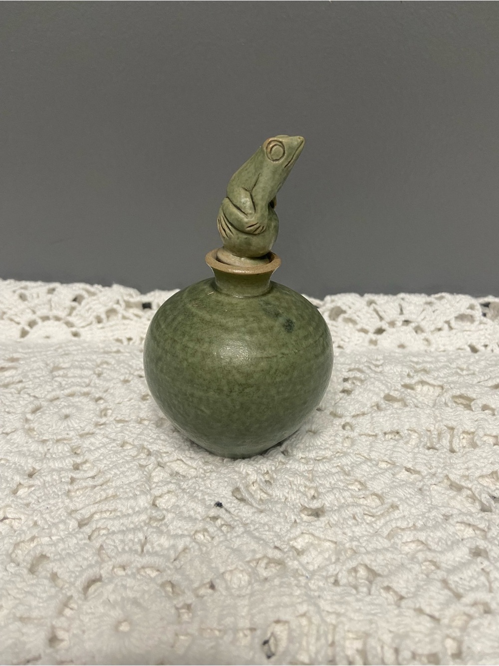 CELADON Vintage Balinese Frog Bud Vase Matte Green Art Pottery Jar with Stopper